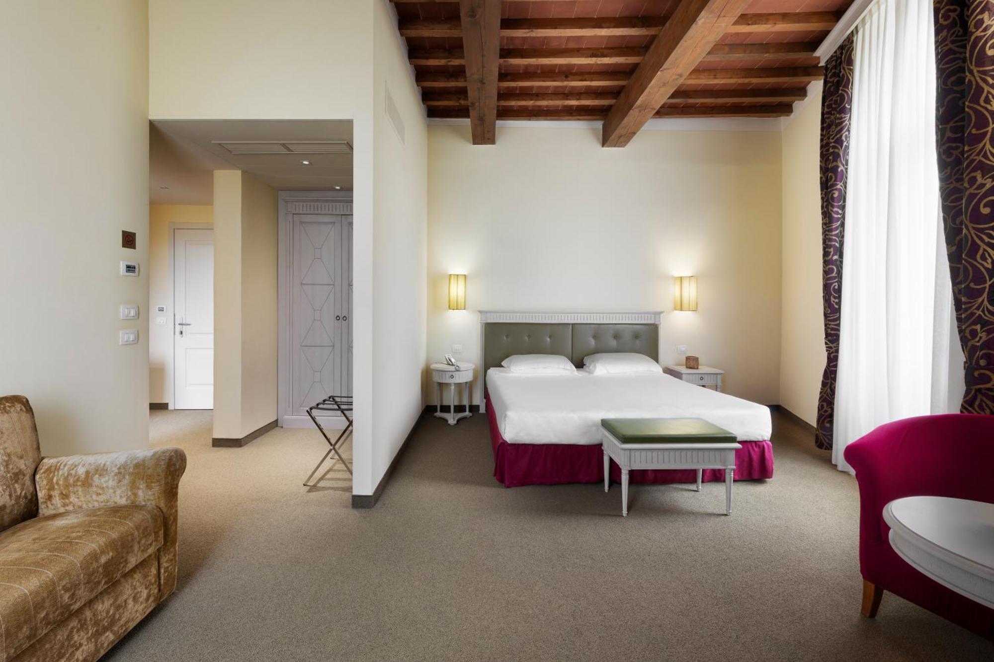 Hotel Certaldo Eksteriør bilde