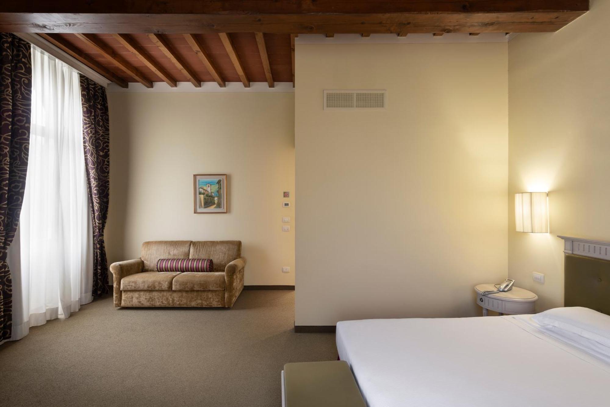 Hotel Certaldo Eksteriør bilde