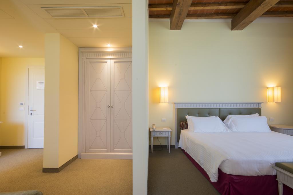 Hotel Certaldo Eksteriør bilde