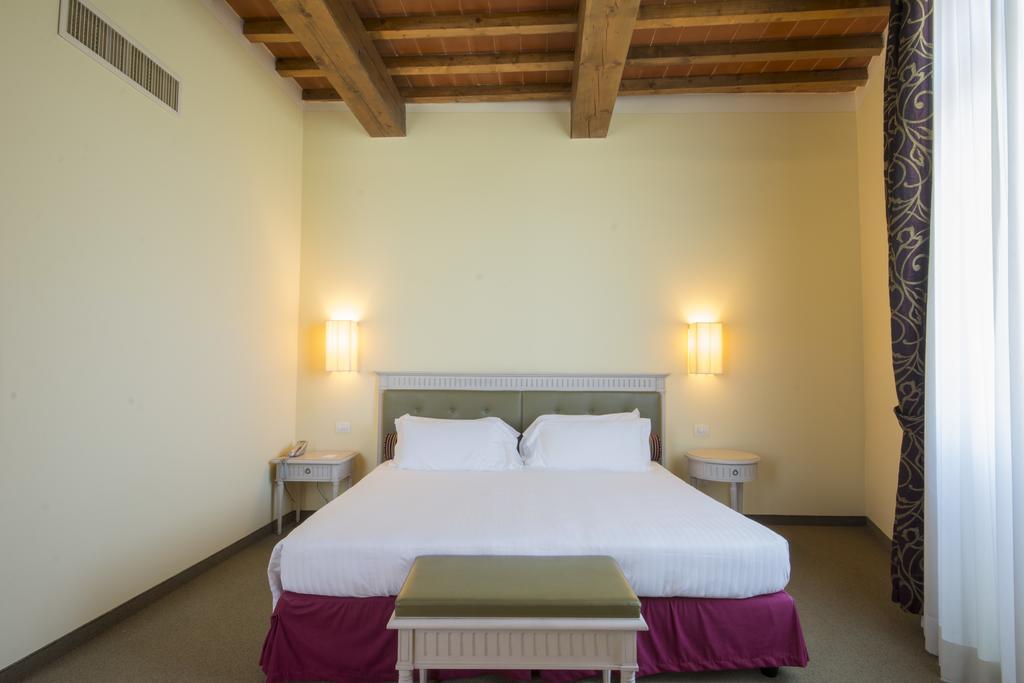 Hotel Certaldo Eksteriør bilde