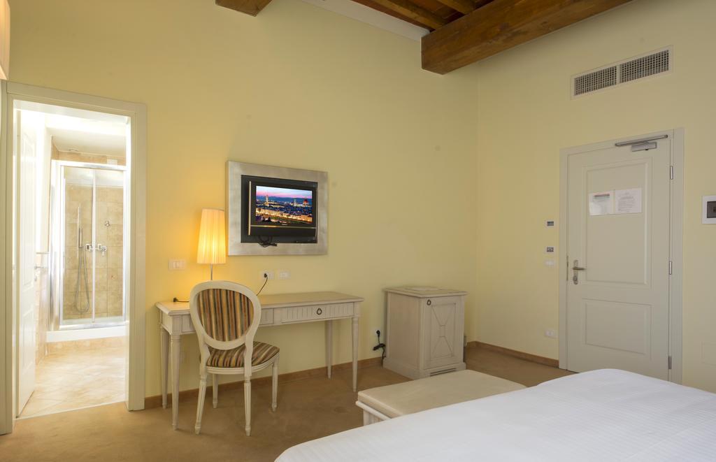 Hotel Certaldo Eksteriør bilde